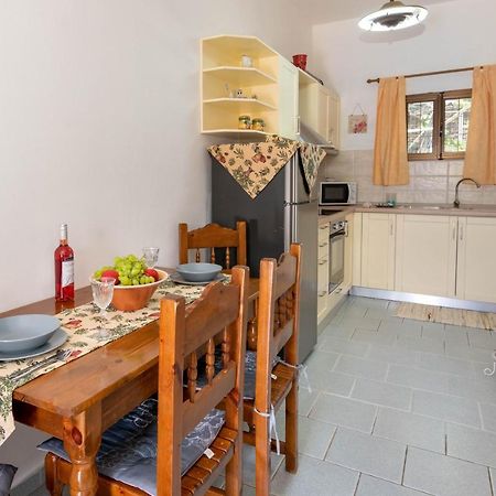 Voula Apartments Gaios Luaran gambar