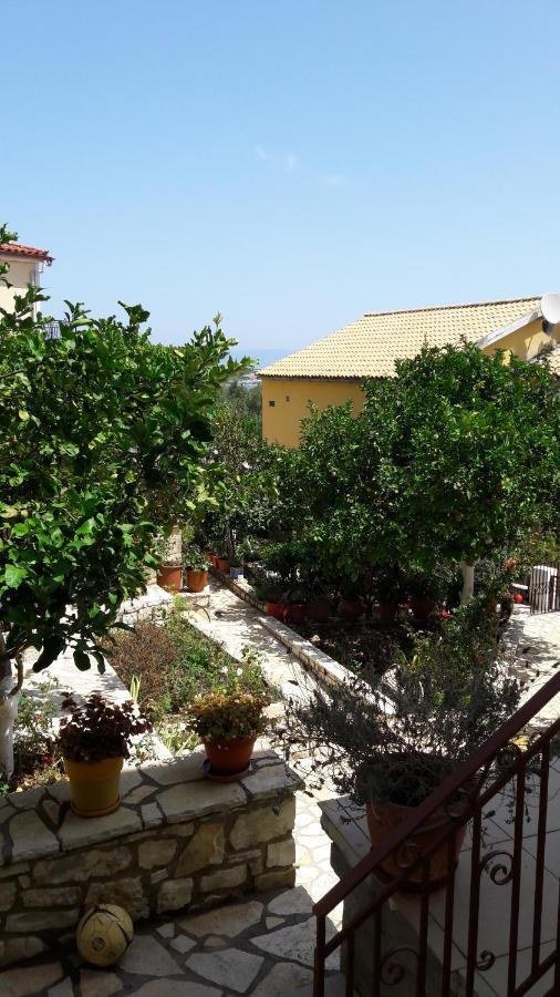 Voula Apartments Gaios Luaran gambar
